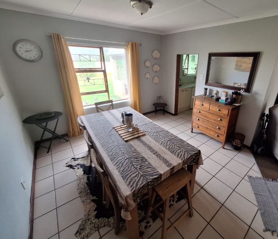 3 Bedroom Property for Sale in Wavecrest Eastern Cape